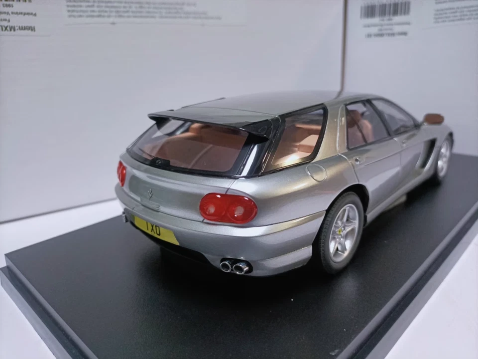 Matrix 1/18 Ferrari 465 Pininfarina Venice Shooting Brake 1993 Silver Model Car - Image 3 of 4