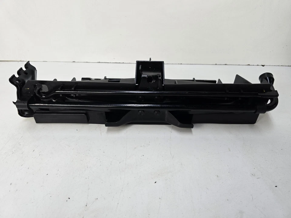 2007-2017 Ford Expedition Spare Tire Emergency Jack Tools Kit Oem - Image 2 of 4