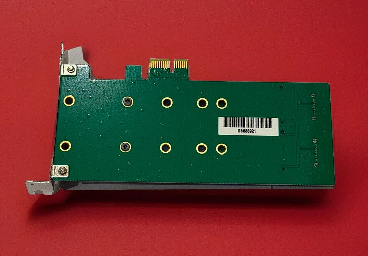 Fujitsu PDUAL AP200 A3C40212916 A + 2x Micron 240GB 5300 Pro M.2 PCIE X1 2X M.2 - Image 3 of 3