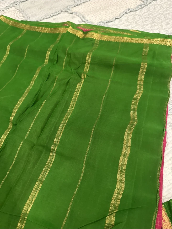 V Hermosa blusa a juego rosa oscuro con borde verde y pallu, talla L Foto 4 de 4