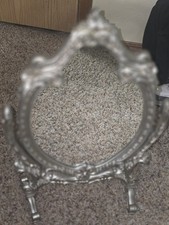 Vintage ornate, vintage-style table mirror Detachable