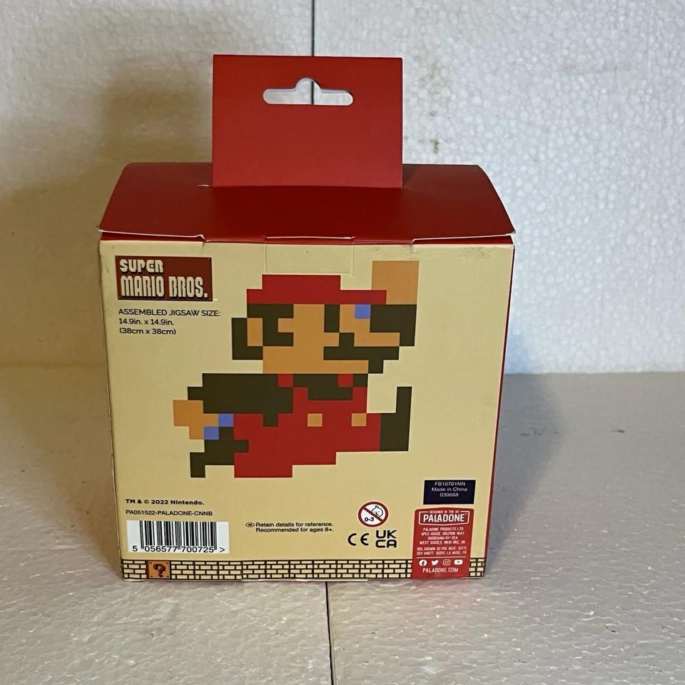 Paladone Super Mario Bros. 250-piece jigsaw puzzle CIB - Image 4 of 4