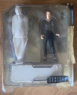 The X-Files Action Figurine - Agent Dana Scully - Series 1 - (1998) - Photo 1/3