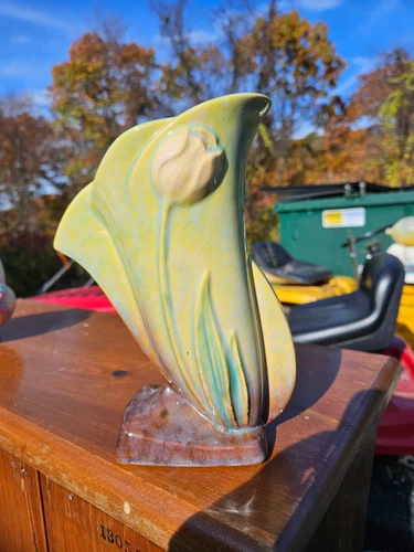 Roseville Pottery Wincraft 1948 Green Ombre Mid Century Modern Vase 282-8