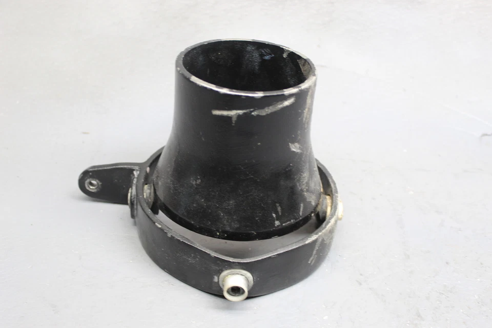 1997 TIGERSHARK DAYTONA 1000 TRIM RING STEERING NOZZLE PIVOT - Imagem 2 de 4