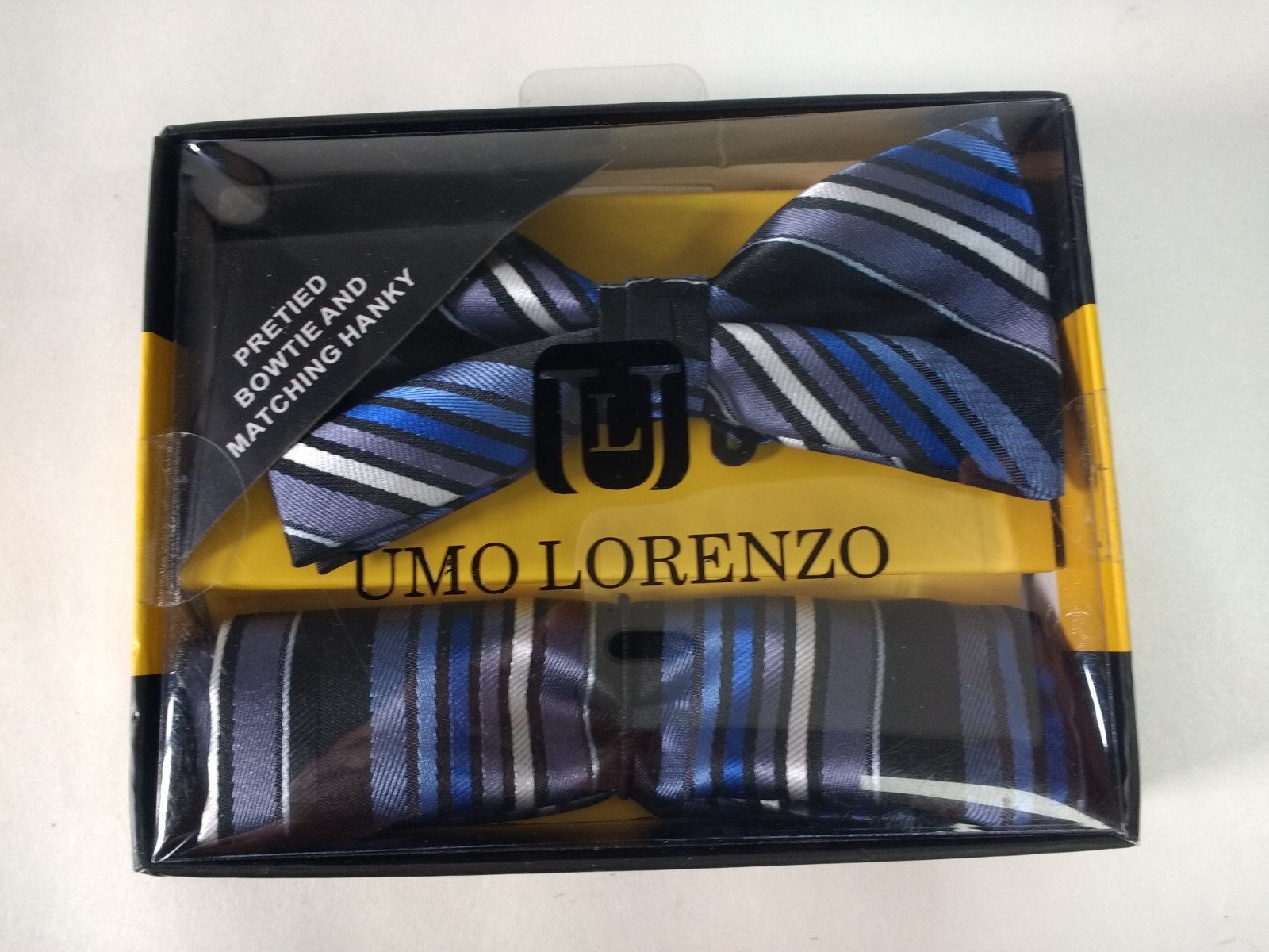 Umo Lorenzo Pretied Bowtie and Hanky (blue stripe) Brand New
