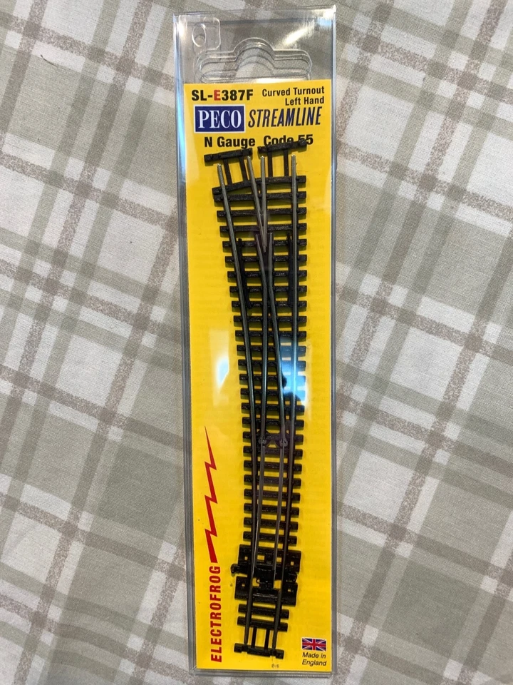 PECO N SL-E387F CODE 55 CURVED TURNOUT ( LEFT ) ELECTROFROG - Image 2 of 2