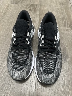 Nike Odyssey React 2 Flyknit FLR Flower Trainers - Black White - Size US 9