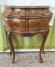 COMODINO VENEZIANO BOMBATO E LASTRONATO IN PIMA DI RADICA ANNI'40 CON 2 CASSETTI