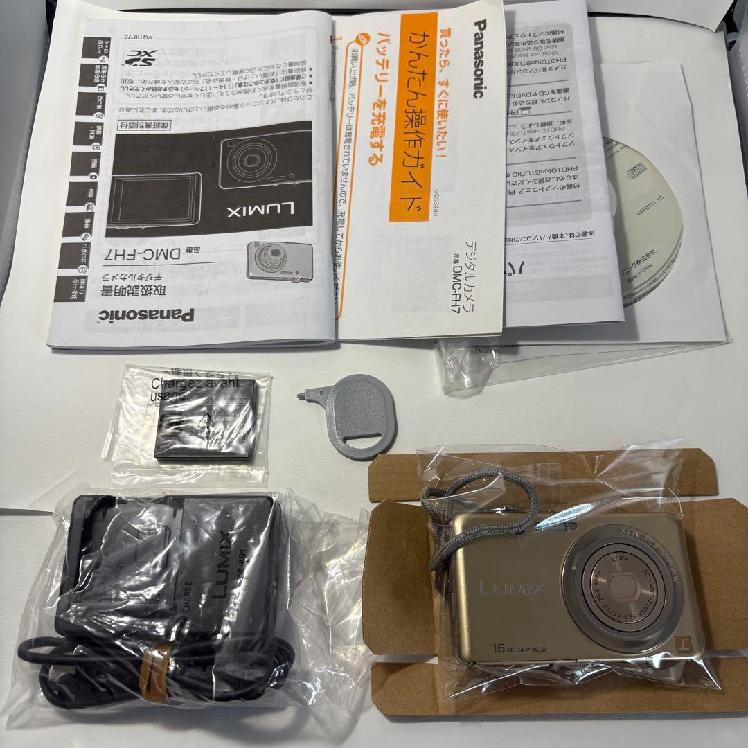 Used] Panasonic LUMIX DMC-FH7 GOLD Compact digital camera tested