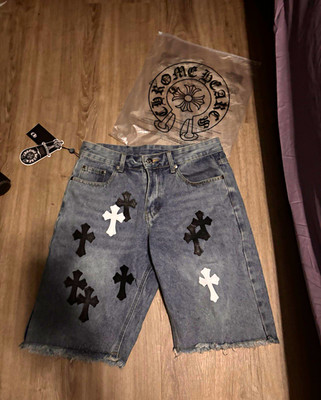 Chrome Hearts Men s Blue Denim Shorts Cross Embroidered 5-Pocket Button