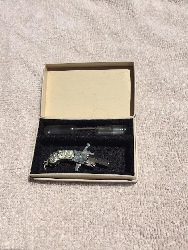 Vintage 2mm Pinfire Berloque FOB miniature Toy Pistol Gun View 2