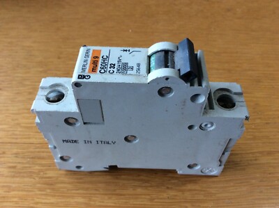 Merlin Gerin 32A C32 Multi9 C60HC MCB Leitungsschutzschalter, Verbrauchereinheit