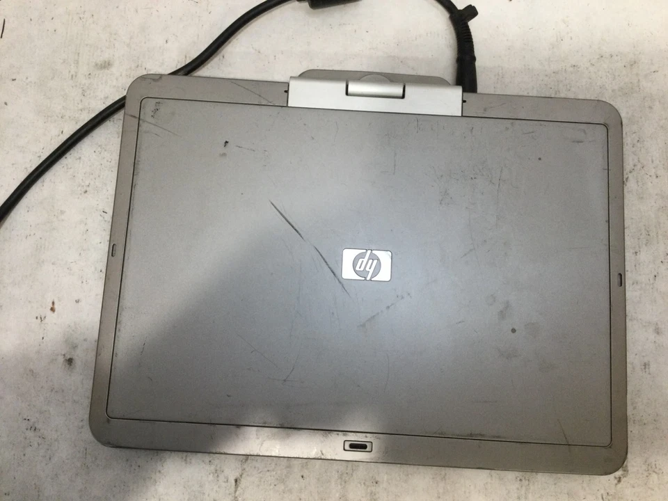 HP Compaq 2710p 12.1” / Intel Core 2 Duo U7500 @ 1.06GHz / (MISSING PARTS!) -MR - Image 3 of 4