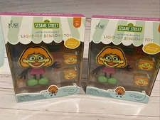 Lot Of 2 Sesame Street Glo Pals Light Up Sensory Bath Toys- Julia 82327