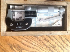 Cen tech 0-1" 0.0001" Digital Micrometer with wrench & Box (Made in China)