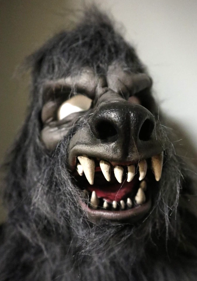 Werewolf Beast - Zagone Studios "Howler Wolf" Adult Grey  Moving Mouth Mask - Image 3 of 4