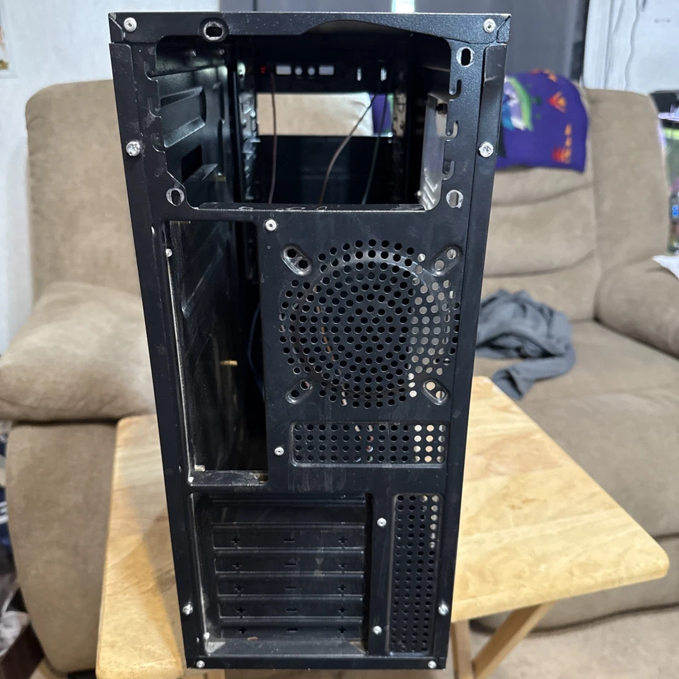 Logisys - 10-Bay ATX Mid Tower Window Case - Image 4 of 4