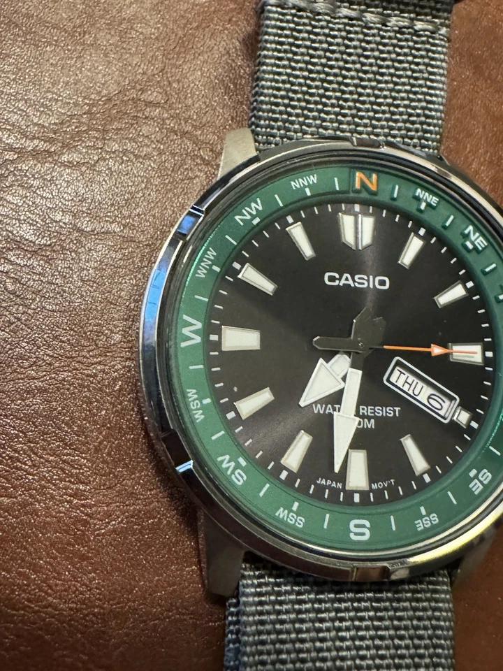 Reloj Casio MTD-130 Brújula Foto 3 de 4