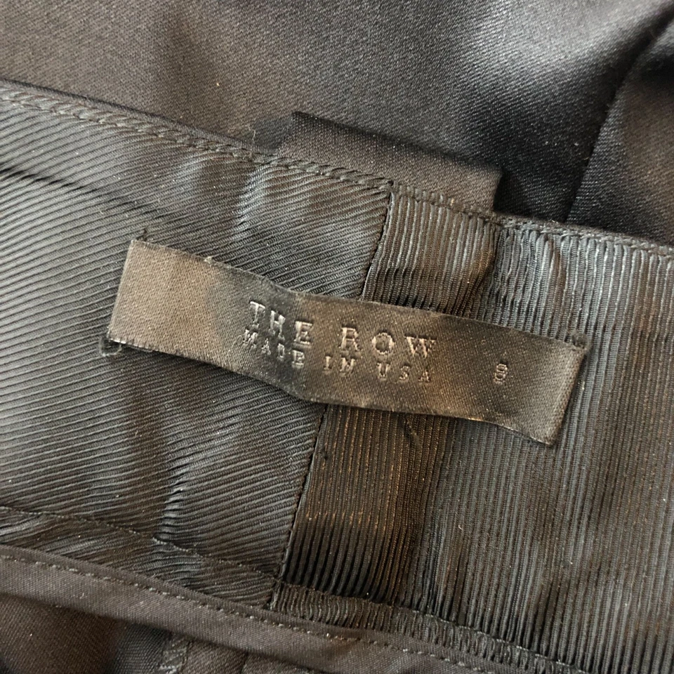 Pantalones de vestir para mujer The Row de lana recortados al tobillo negros 8 Foto 3 de 4