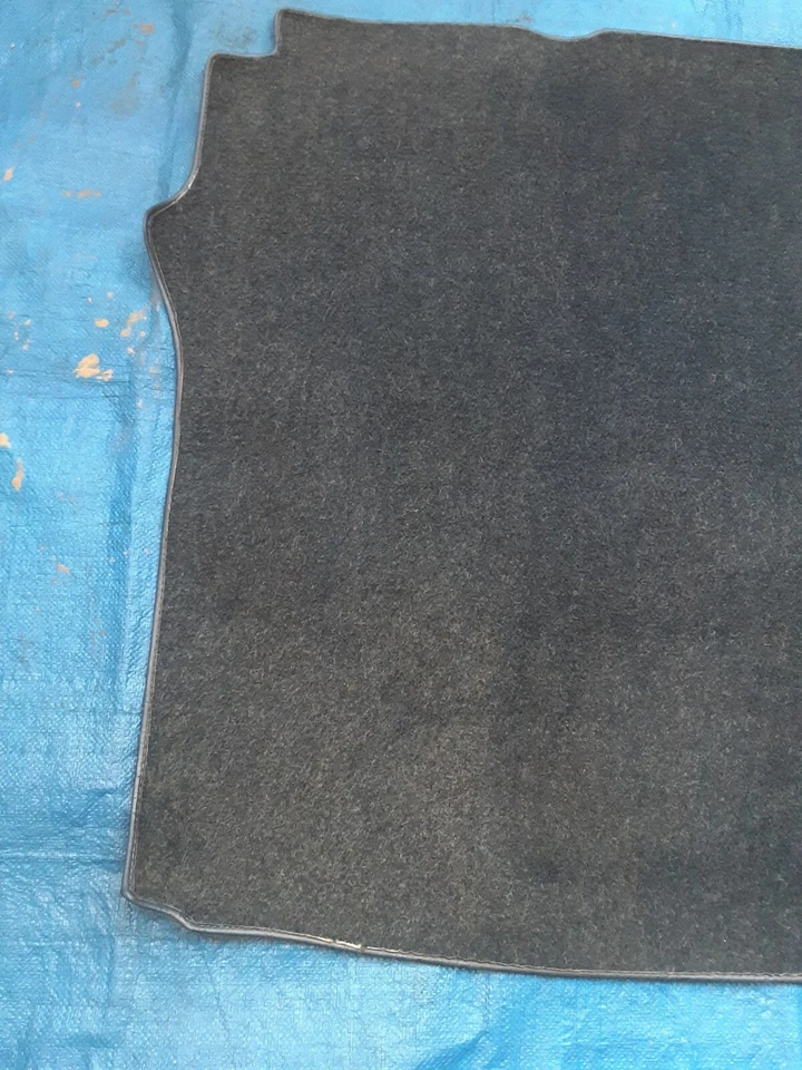 MERCEDES BENZ 81-91 W126 420SWL 560SEL 380SEL TRUNK CARPET BLUE OEM Foto 2 de 4