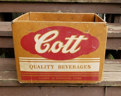Vintage Advertising Cott Beverages Box Crate Soda Pop Store Display Sign Gas Oil