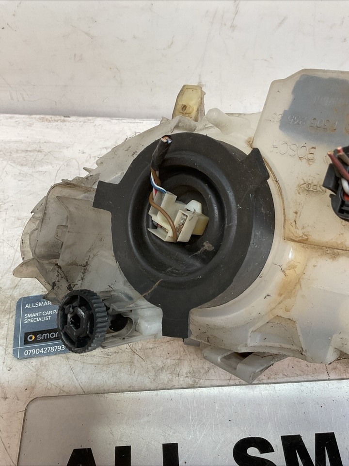 Smart Car ForTwo 450 Right Almond Headlight Headlamp 98 2002 USED RHD