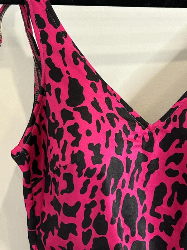 Traje de baño Roxanne rosa estampado animal de una pieza vintage ajuste perfecto 18 40 C Foto 2 de 4