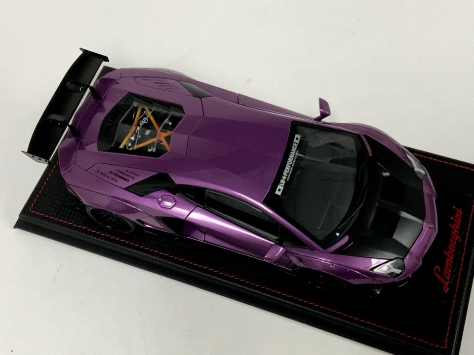 1/18 AutoArt Lamborghini Aventador LB Works Viola SE30  Carbon Bonnet 79242 - Image 2 of 4