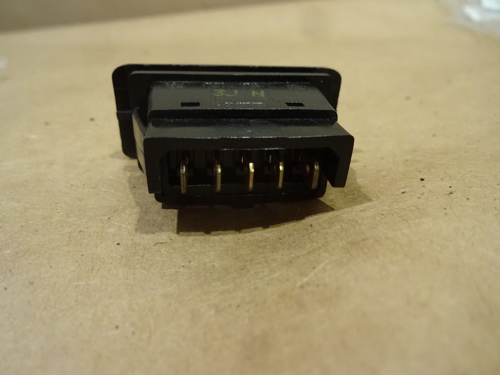 Ferrari 208-328  LH Window Lifter Switch (NEW) - P/N 126818
