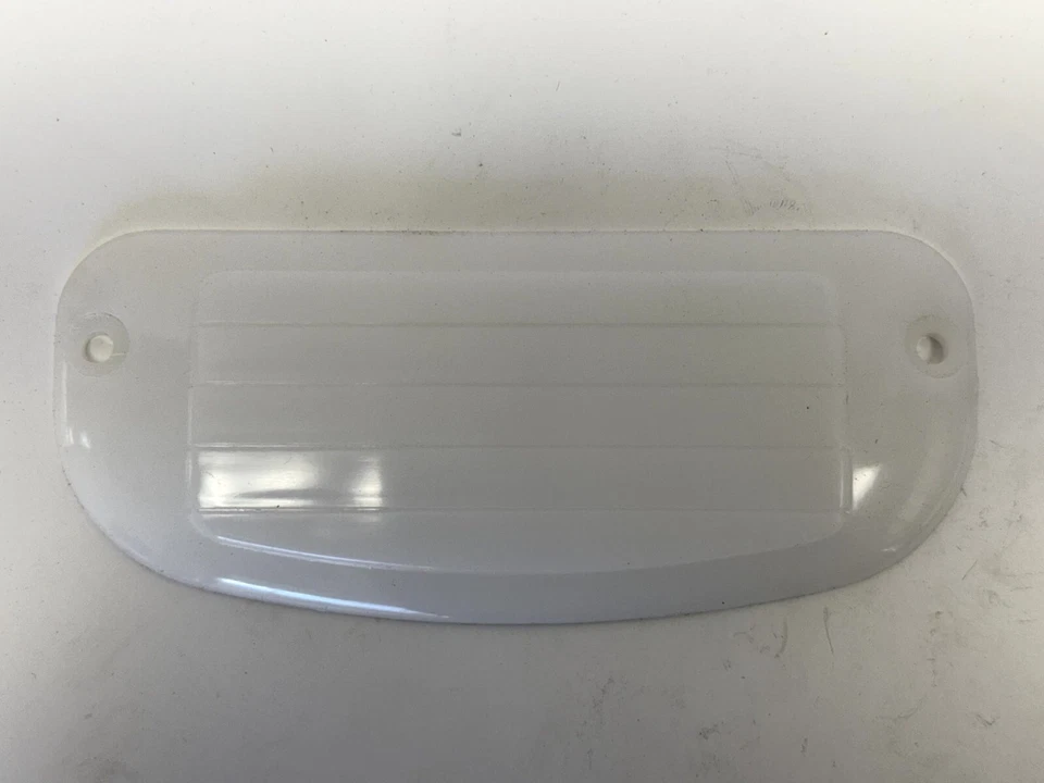 Dodge Truck serie D300 1957-1971 interior domo luz lámpara lente 2958428 nuevo de stock Foto 3 de 4