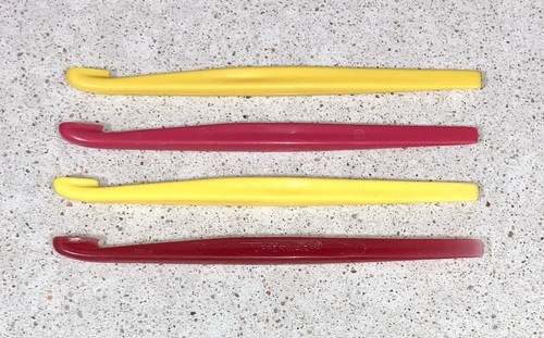Tupperware Citrus Orange Grapefruit Lemon Peeler Lot of 4 - #727
