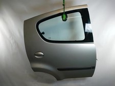 Porte arrière et accessoires Peugeot 107