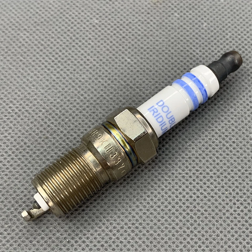 BOSCH Double Iridium Spark Plugs 8PCS 9601 For Chevy Ford GMC Buick Oldsmobile - Image 2 of 4