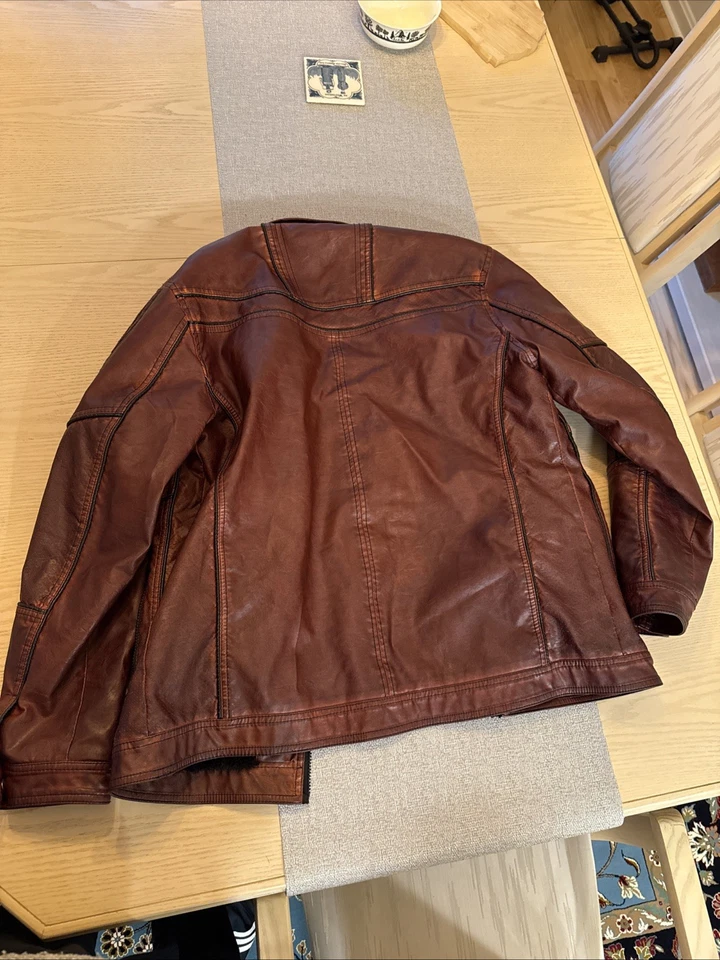 Buckle Black Men’s Fleece Lined Faux Leather Motorcycle Jacket L Burgundy - Image 3 of 3