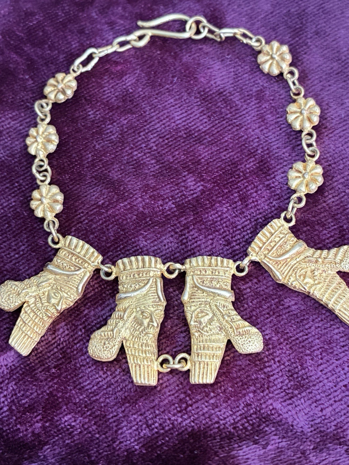 18K Solid Gold Authentic Ancient King Bracelet 7.… - image 2