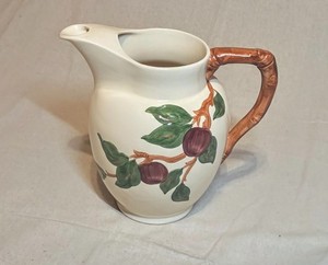 Vintage Franciscan Ware Apple Pattern 64oz Large Water Pitcher Made in USA 9”