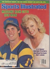 SPORTS ILLUSTRATED 1982 MAY 10 BERT JONES LOS ANGELES RAMS & GEORGIA FRONTIERE