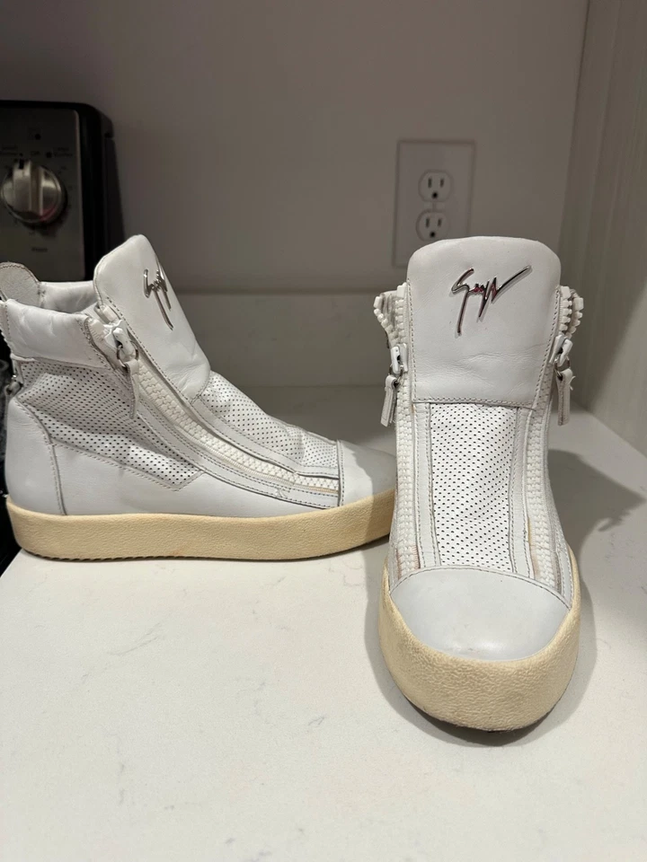 Zapatillas Giuseppe de caña alta blancas vintage para mujer blancas plateadas talla 37 (6,5-7 EE. UU.) Foto 3 de 4