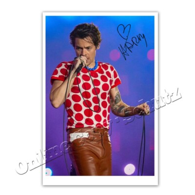 Harry Styles  ++  One Direction   ++   Autogrammfoto  [AK3]
