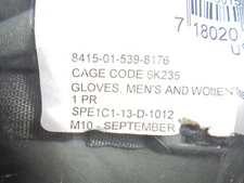 Gloves Men’s and Woman’s Intermediate Cold/Wet, Gray, (NSN: 8415015398176)