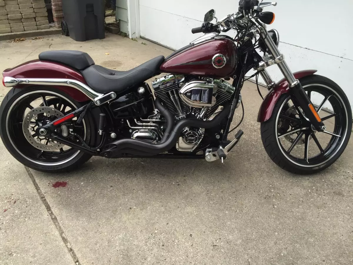 Harley top breakout exhaust