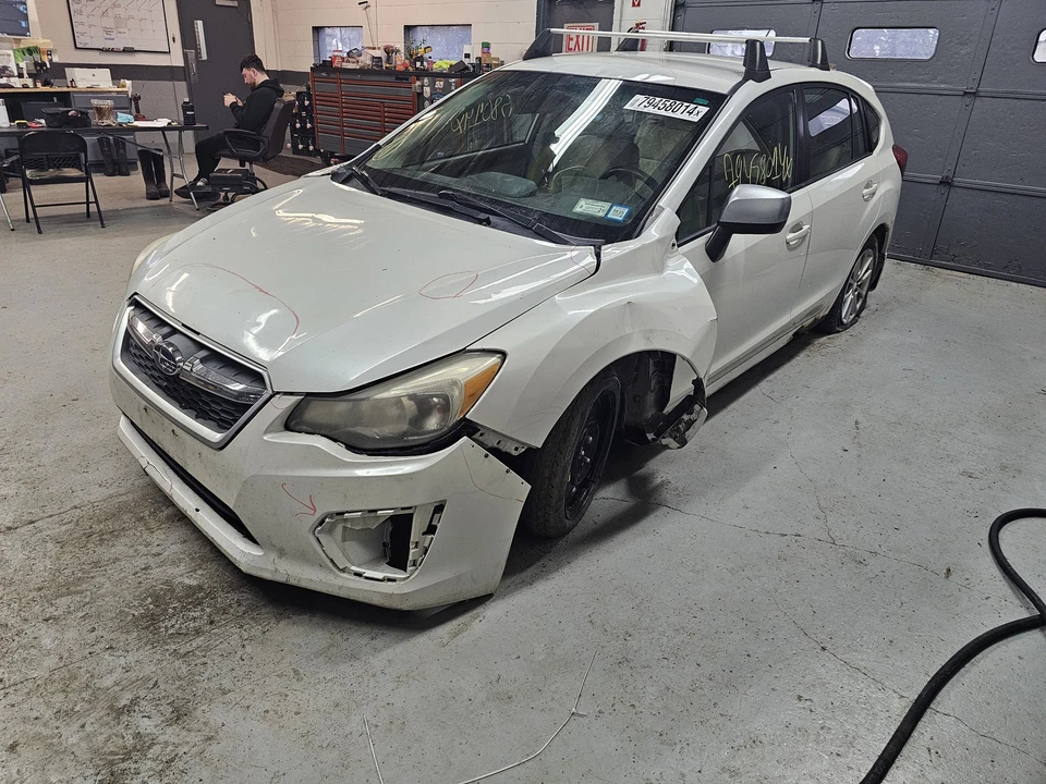 Conjunto de farol esquerdo usado serve: 2012 Subaru Impreza base halogênio L. grau esquerdo - Imagem 4 de 4