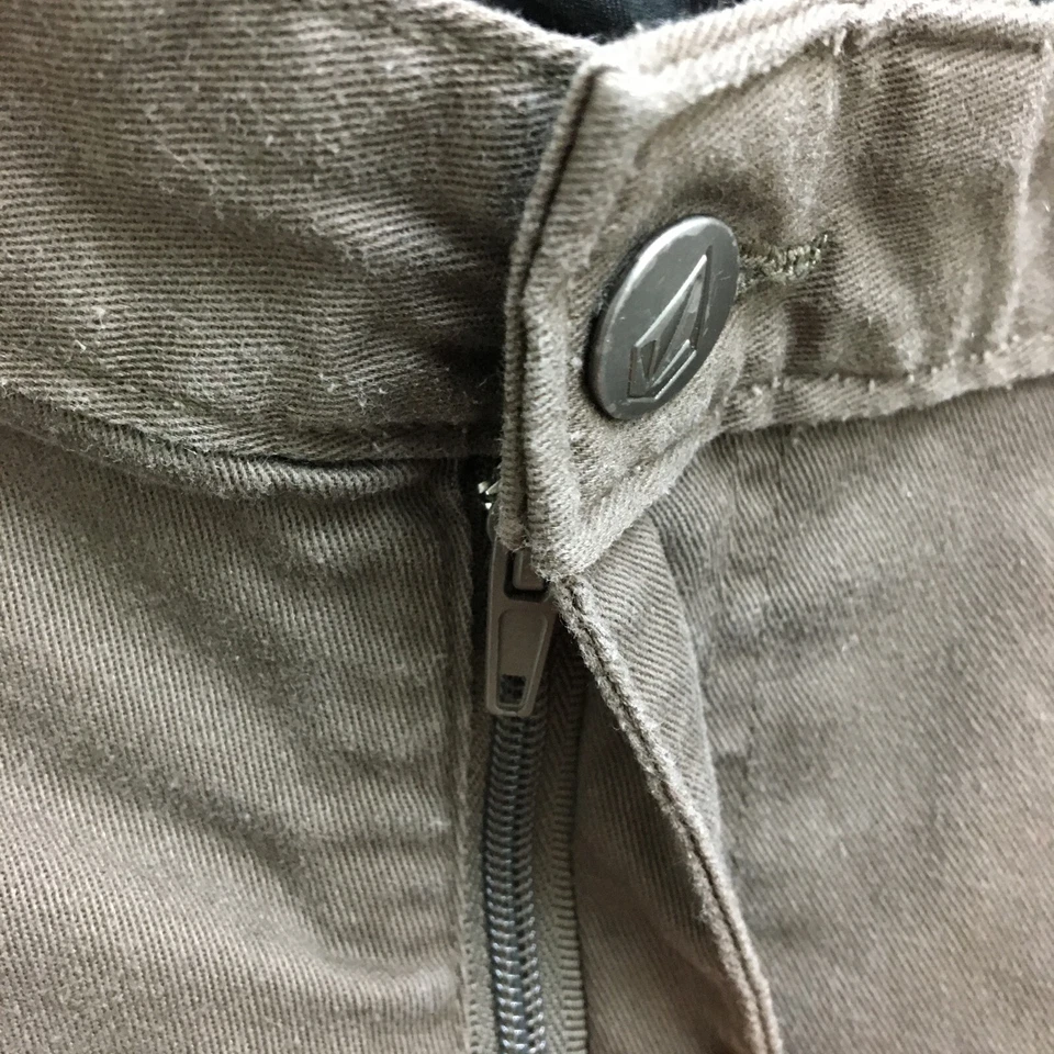 Volcom Shorts 38 Adult Brown Chino Pockets Logo Casual Outdoor Modern Fit Mens - Image 3 of 4