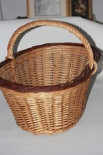 Ancien Grand Panier Tressé En Osier Vintage, année 60,  décoration