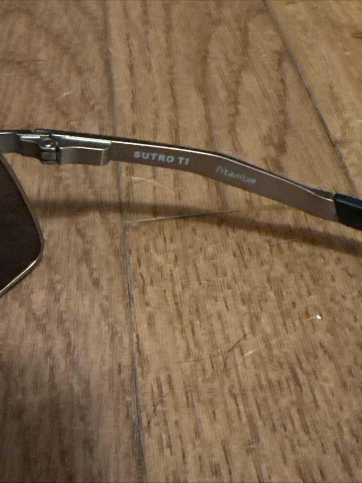 Gafas de sol Oakley Sutro Ti colección Patrick Mahomes para hombre Foto 4 de 4