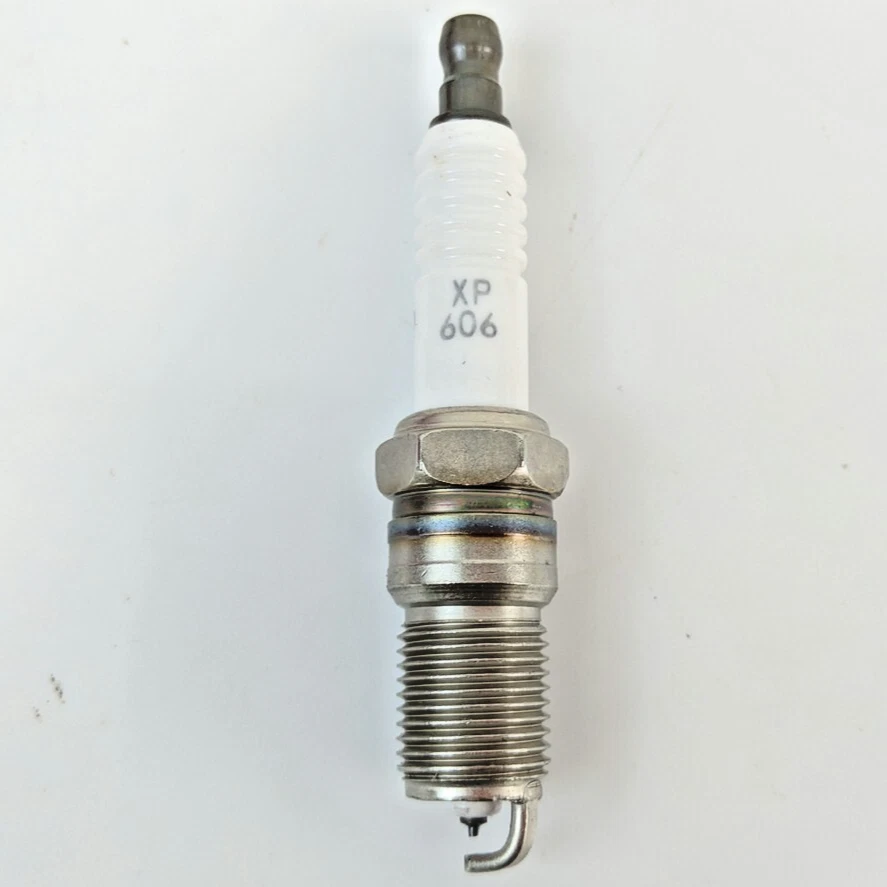 4x Bujías de iridio Autolite XP606 para Eldorado Sevilla Savana Intrigue V6 V8 Foto 2 de 4
