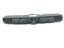 OPEL Astra H Caravan Schalter für Sitzheizung 13100109 Warnblinker