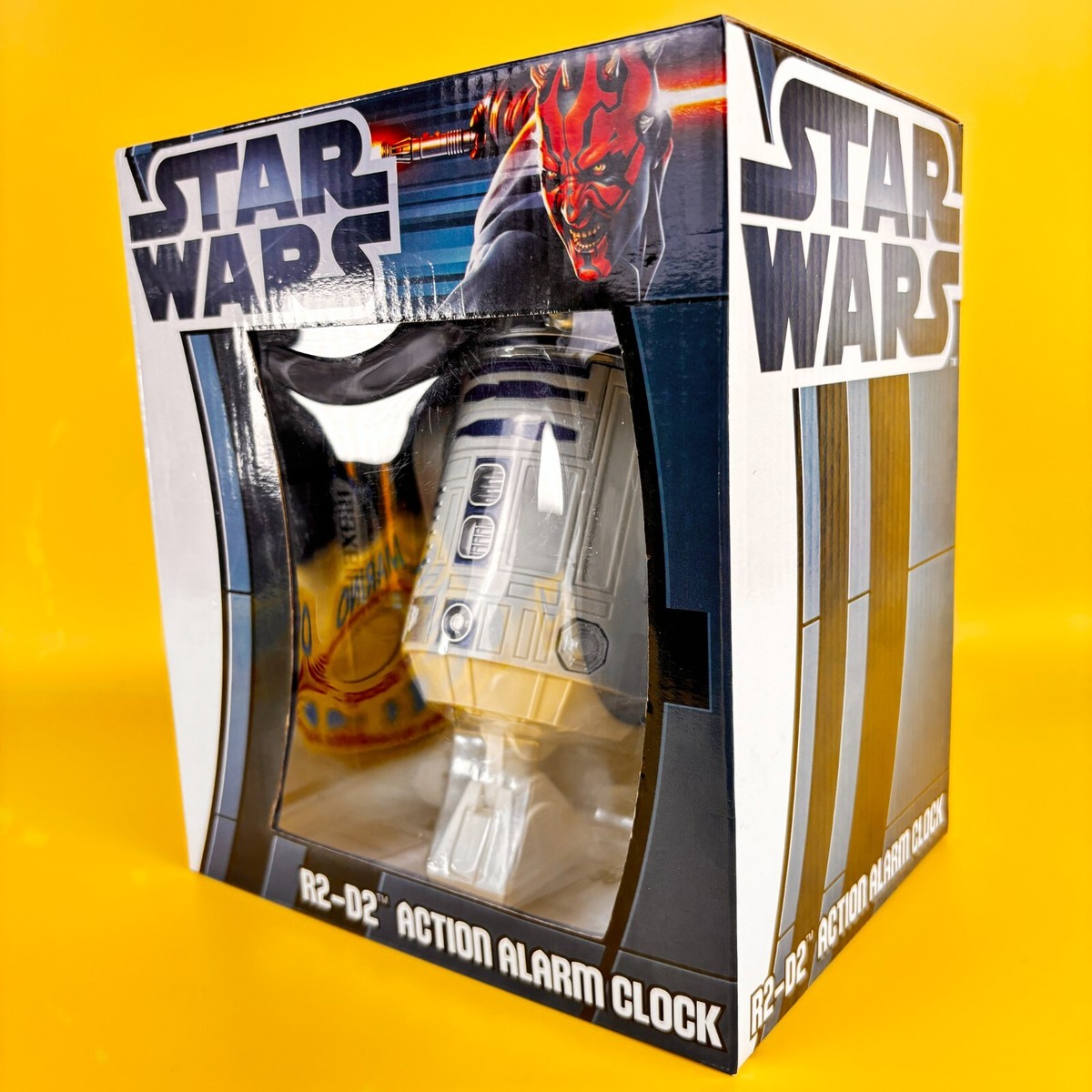 Disney Star Wars R2-D2 Action Alarm Clock Watch 8ZDA21DZ03 Disney Star Wars R2-D2 Action Alarm Clock Watch 8ZDA21DZ03