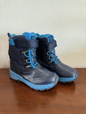 New Carters Boys Snow Boots Sz 2 Cold Weather Winter Snow Ski